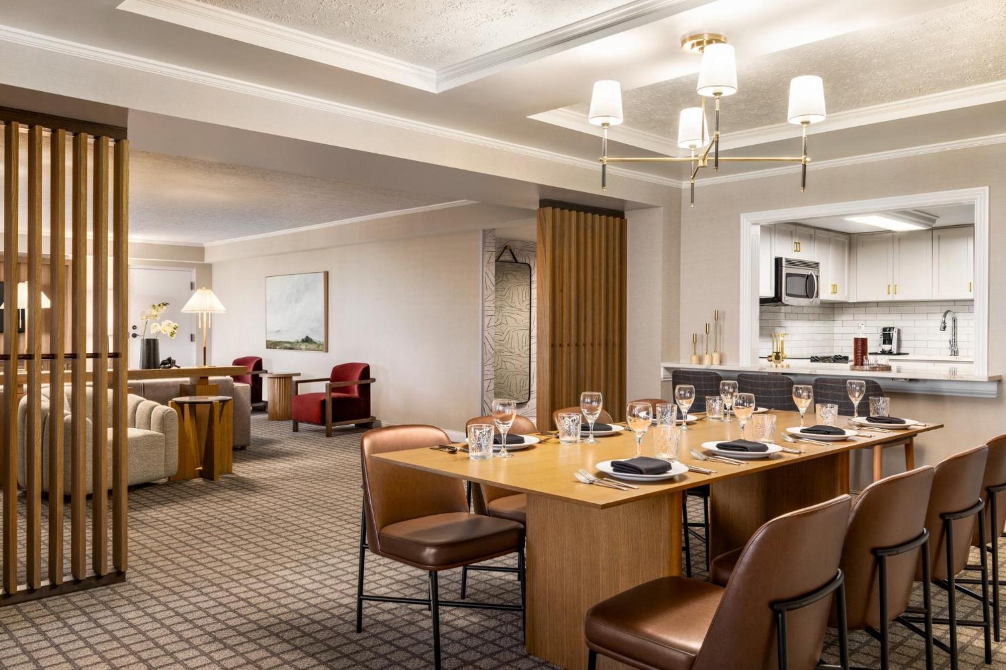 Crowne Plaza Louisville Airport Expo Ctr By Ihg מראה חיצוני תמונה