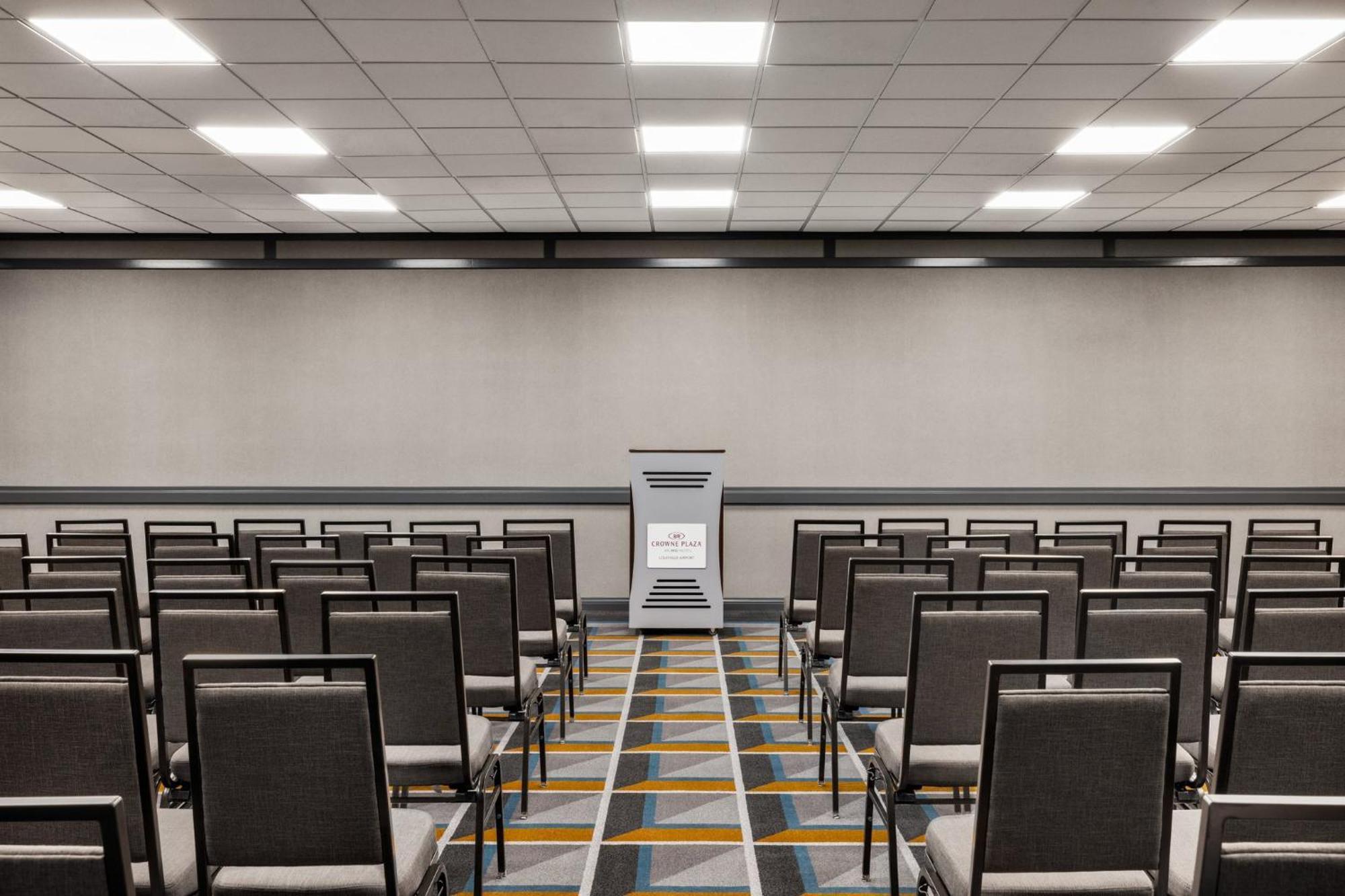 Crowne Plaza Louisville Airport Expo Ctr By Ihg מראה חיצוני תמונה